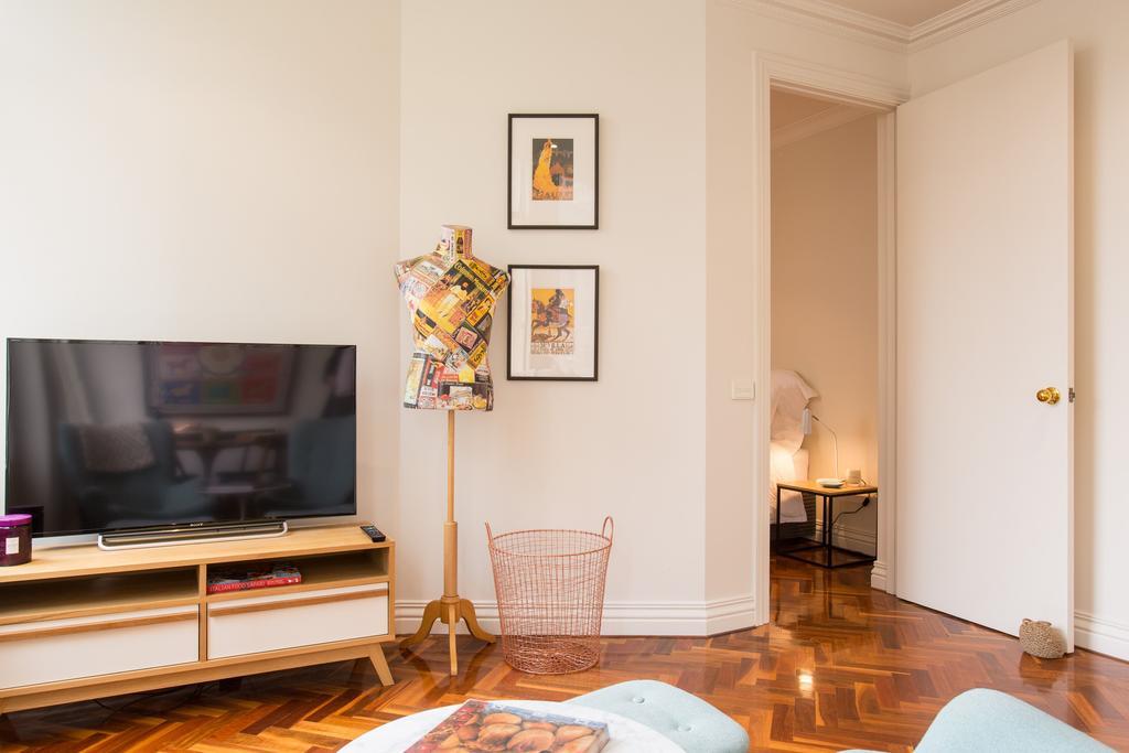 1 Exhibition Apartment Hotel Melbourne Room photo